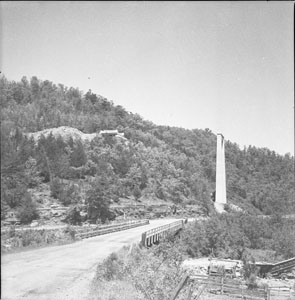 Bridge piers across Caney-Fork River near Sparta for Center-Hill Dam