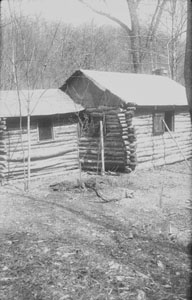 Little Cabin with new kitchen