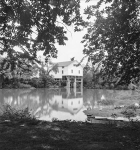 Old Mill and Dam on Stone's River - Turn off Murfreesboro Pike