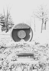 Engine-wheel Gravestone in Greenwood Cem.