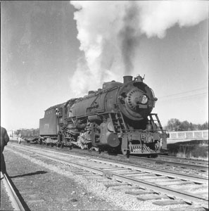 Big engine 1779 at McDaniel water-tank - Head-on - 3/4 view