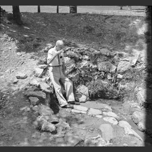 Papa drinking from spring on Natchez Trace in Merriwether Louis Park